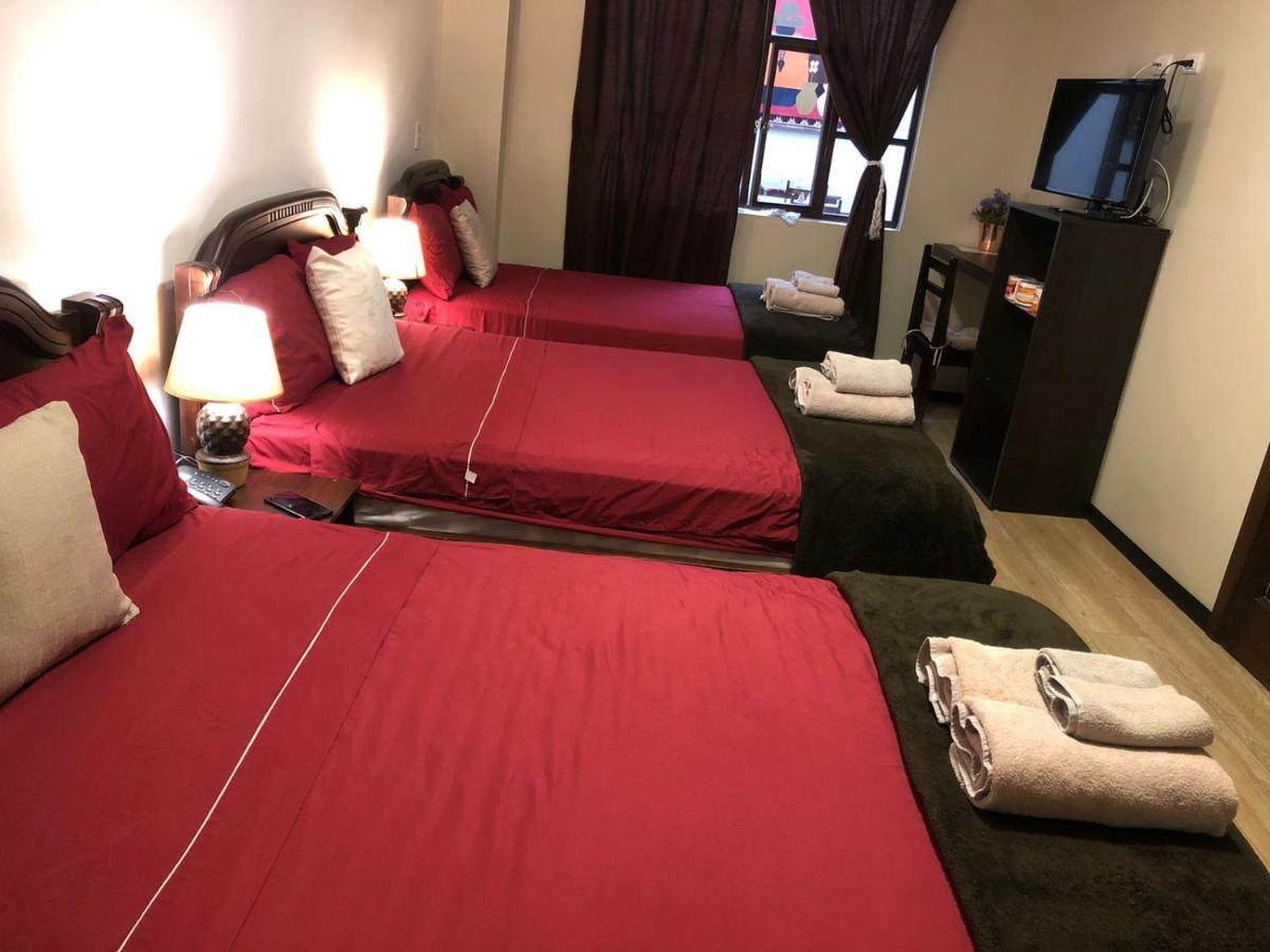 Hotel En El Centro Historico กูเอ็งกา ภายนอก รูปภาพ